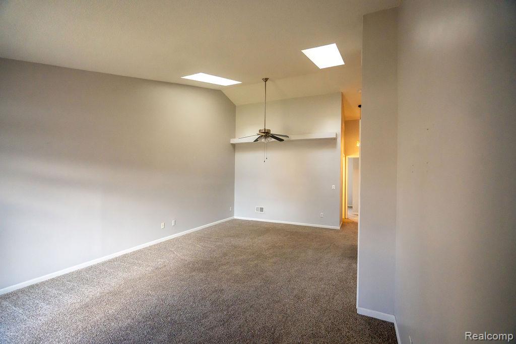 23273 Bunte Court, Trenton, MI 48183 — Photo 8