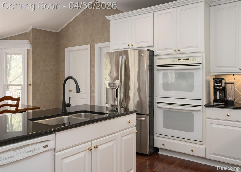 16612 Brooklane Boulevard, Northville, MI 48168 — Photo 14