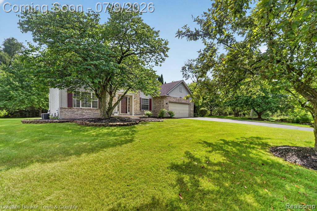 9016 Hyacinth Way, Brighton, MI 48116 — Photo 3