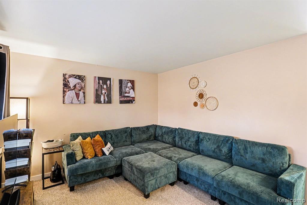 5429 Wakefield Road, Grand Blanc, MI 48439 — Photo 3