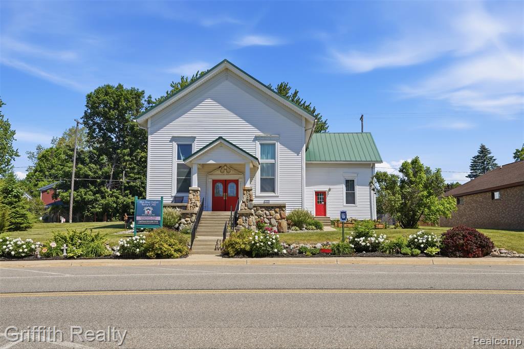 131 E Main Street, Vernon, MI