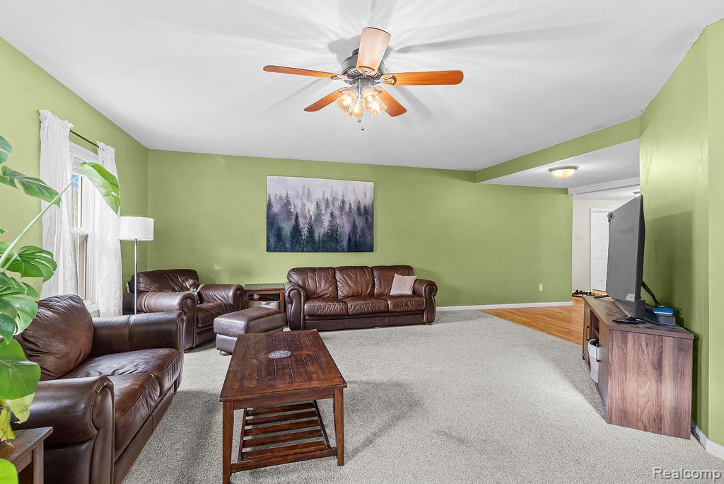 5482 Grand Blanc Road, Swartz Creek, MI 48473 — Photo 6