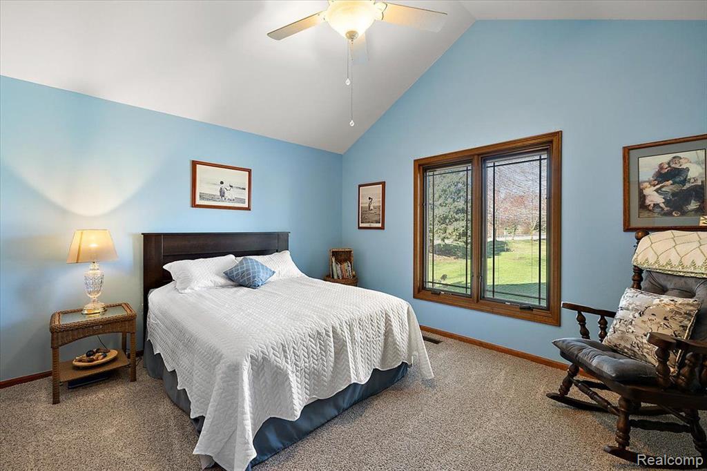 41646 WESTBURY Lane, Clinton Twp, MI 48038 — Photo 16