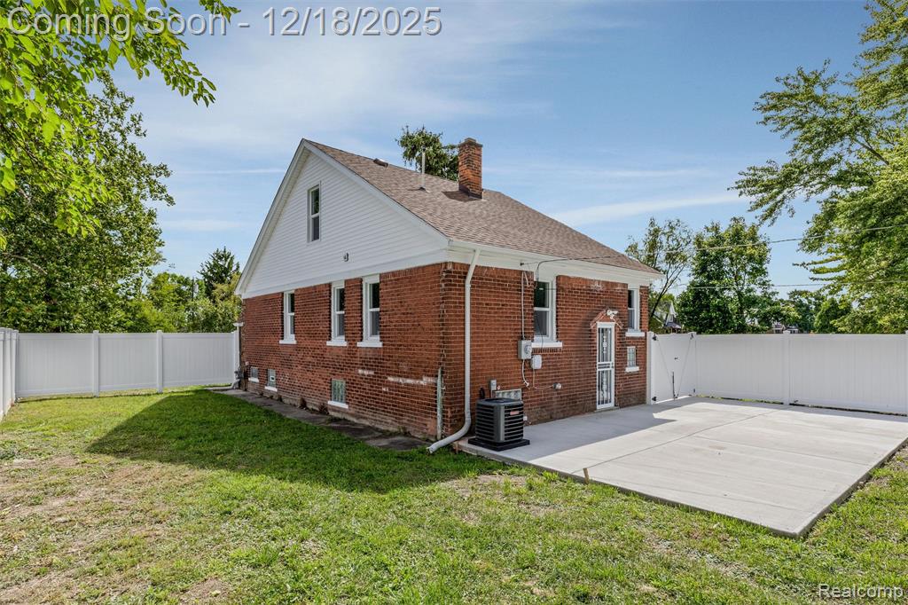 13311 Hampshire Street, Detroit, MI 48213 — Photo 28
