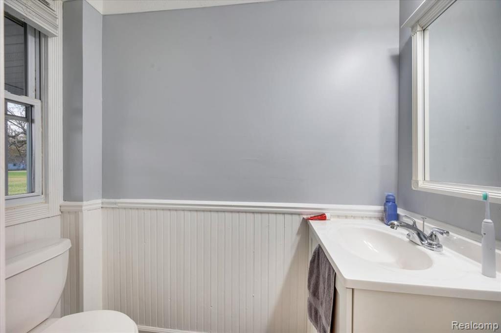 5141 N Vassar Road, Flint, MI 48506 — Photo 12