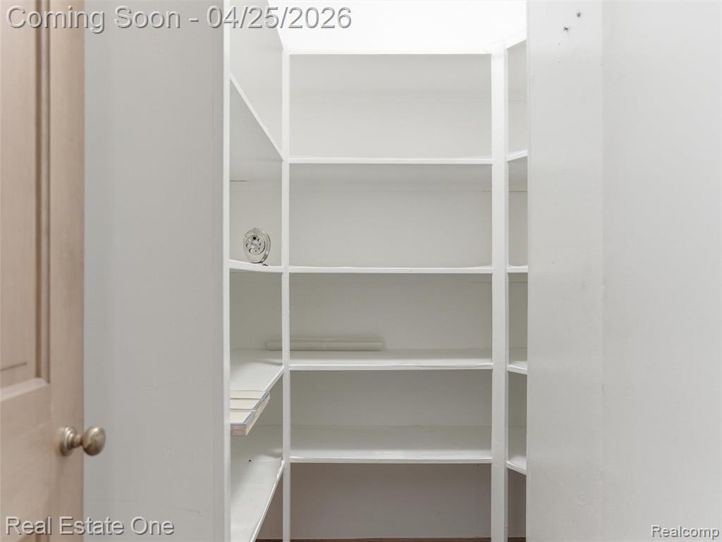 9990 Sashabaw Road, Clarkston, MI 48348 — Photo 49