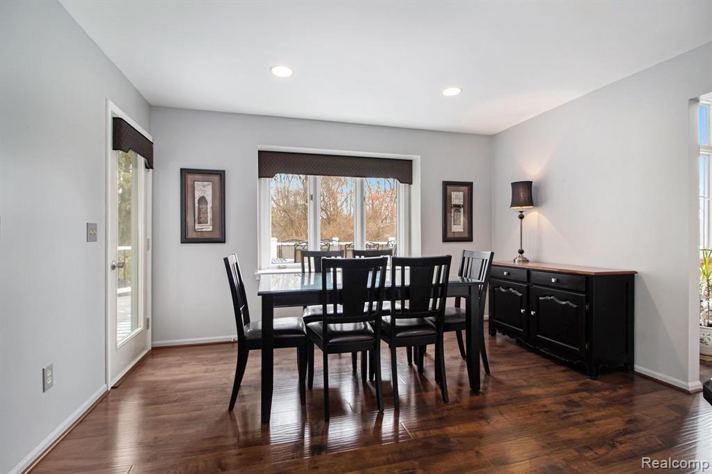 4859 WINDSWEPT Drive, Milford, MI 48380 — Photo 12
