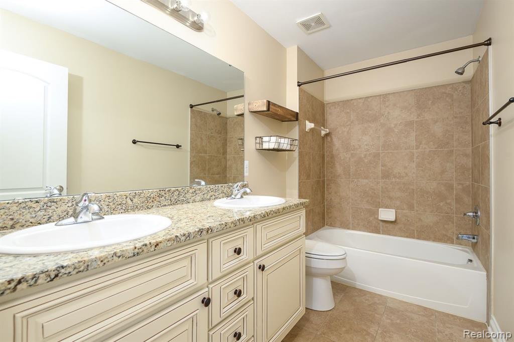845 NOVI Street, Northville, MI 48167 — Photo 31