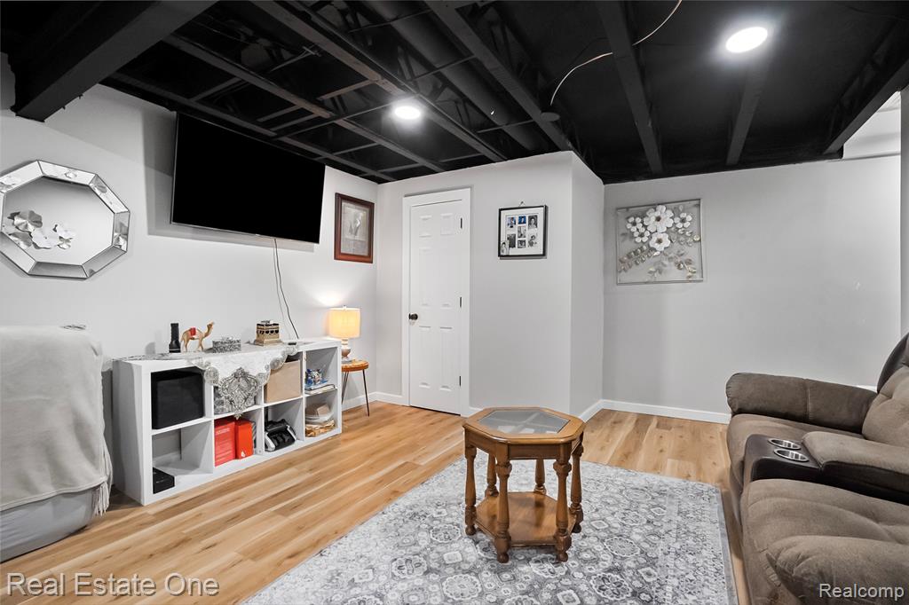 1575 Pebble Beach Drive, Pontiac, MI 48340 — Photo 28