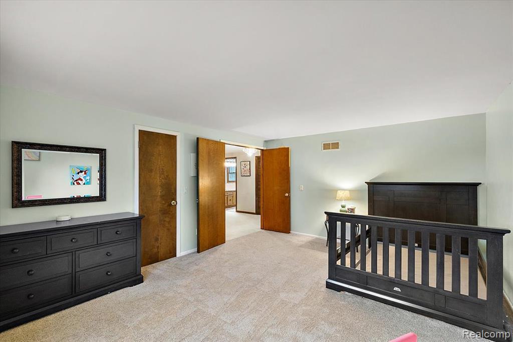 8785 Annsbury Drive, Shelby Twp, MI 48316 — Photo 56