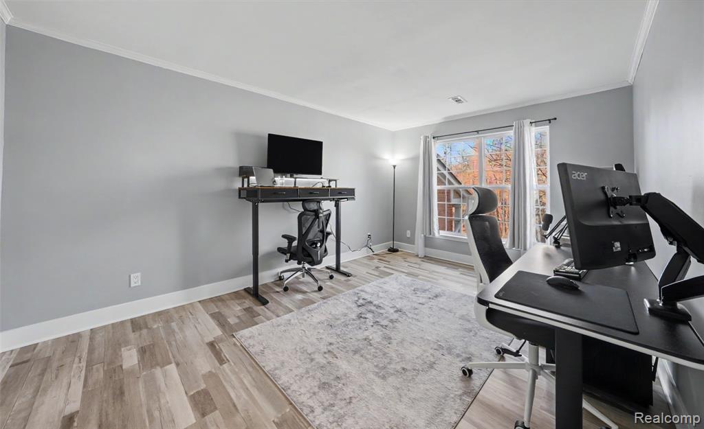 56075 Chesapeake Circle, 242, Utica, MI 48316 — Photo 21