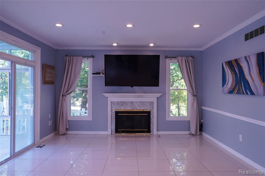 7240 Aaronway Drive, West Bloomfield, MI 48324 — Photo 7
