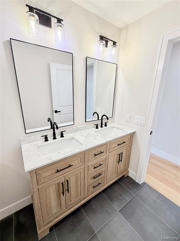 51073 Pinewood Drive, Macomb, MI 48042 — Photo 22