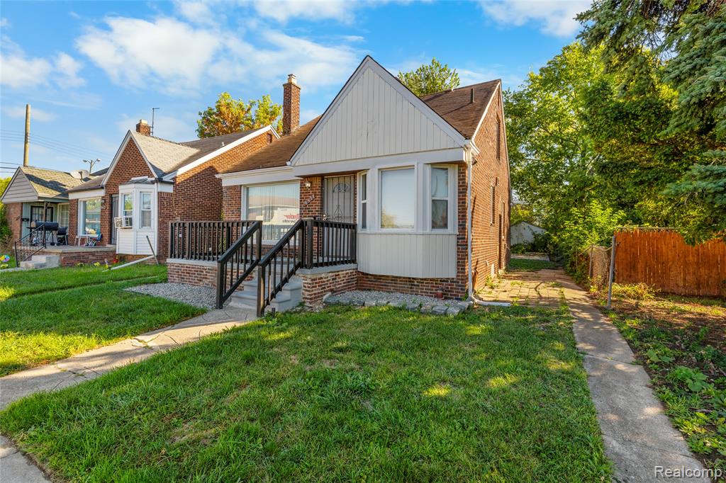 8614 Robson Street, Detroit, MI 48228 — Photo 3
