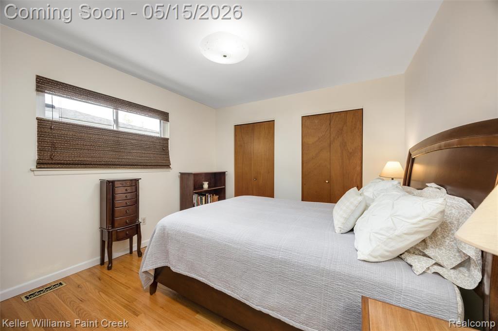 410 N Batchewana Street, Clawson, MI — Photo 15