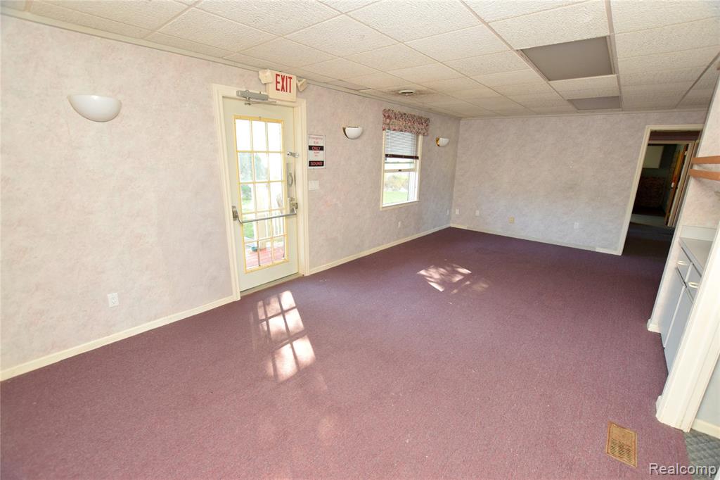 320 E Grand Blanc Road, Grand Blanc, MI 48439 — Photo 22