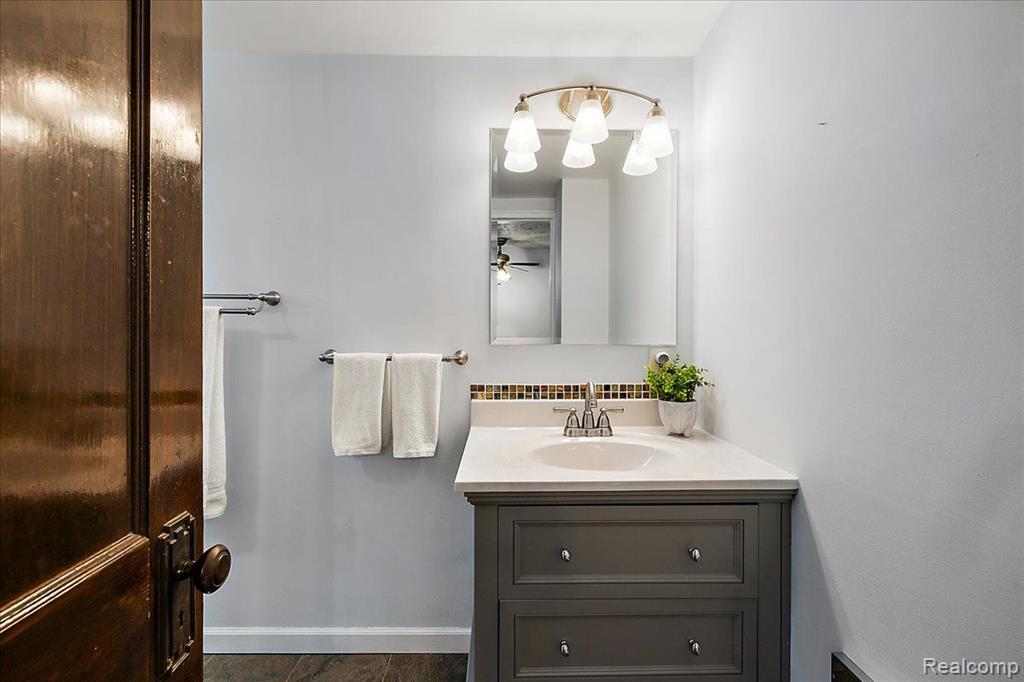 713 Knowles Street, Royal Oak, MI 48067 — Photo 19