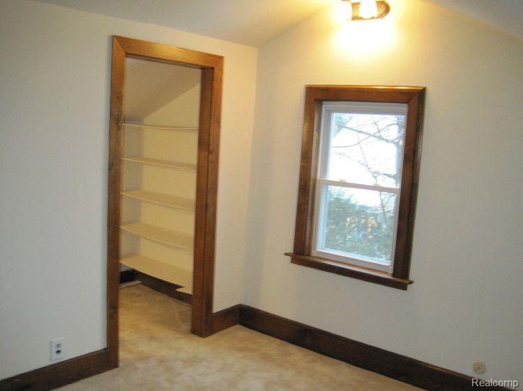 320 DEAN Street, Milford, MI 48381 — Photo 11