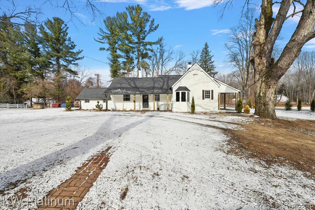 8658 Marsh Road, Clay, MI 48001 — Photo 4
