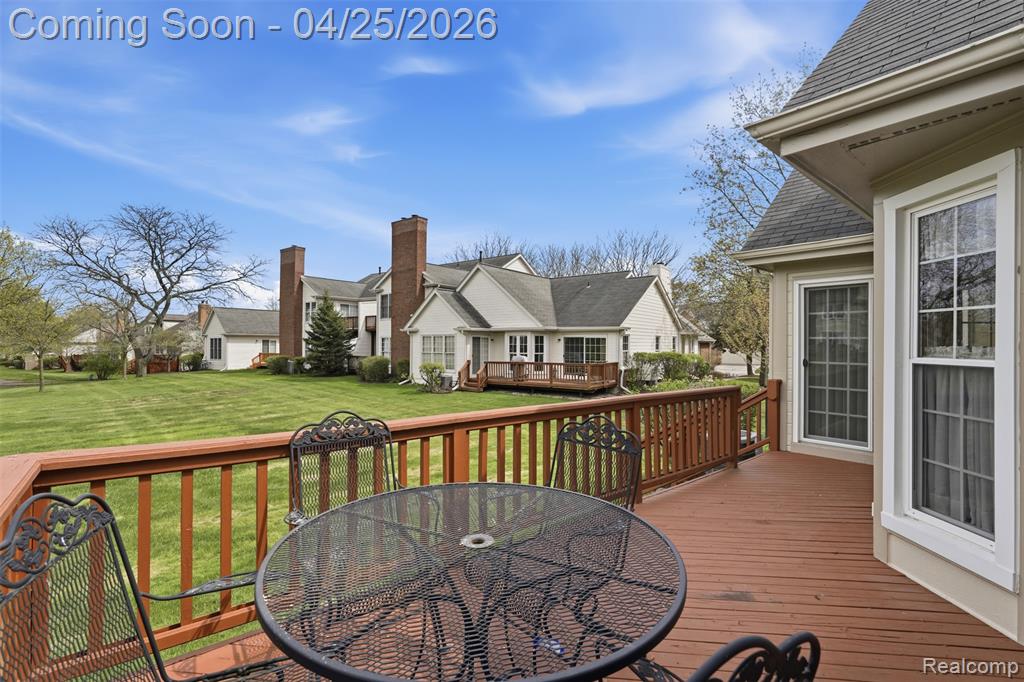 16318 Country Knoll Drive, Northville, MI 48168 — Photo 27