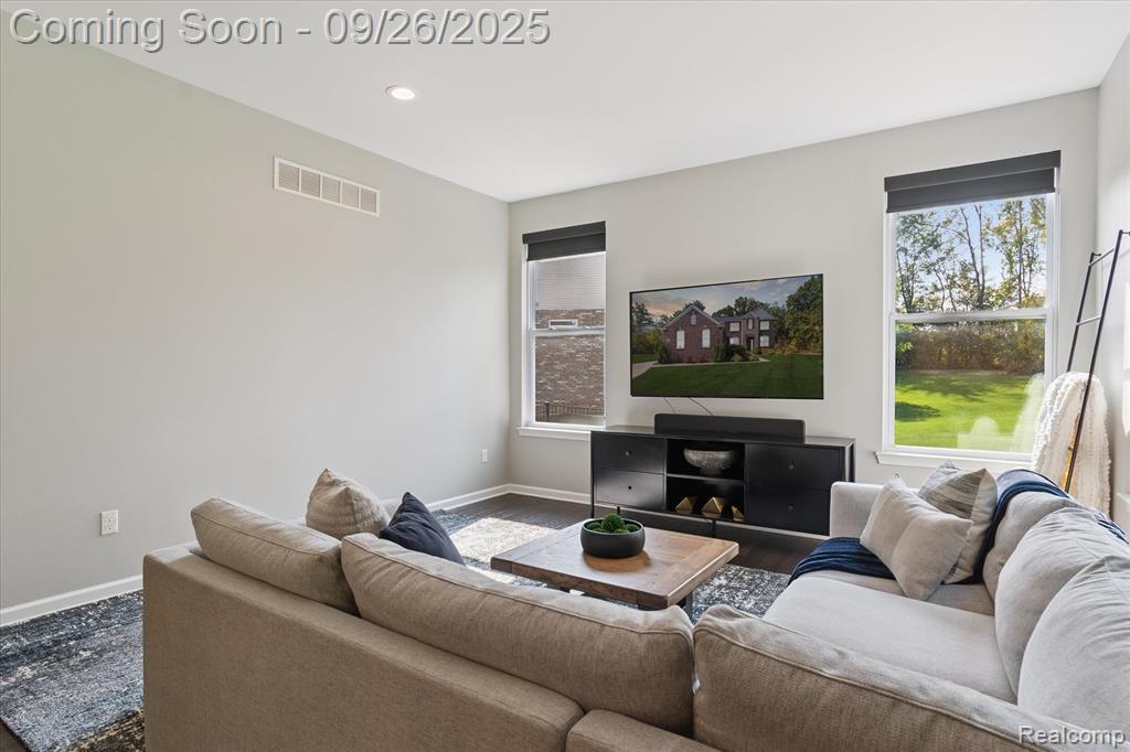 62249 Keeneland Court, South Lyon, MI 48178 — Photo 11