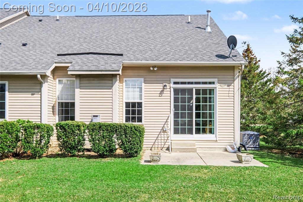 1601 Mallard Pond Drive, Howell, MI 48855 — Photo 22