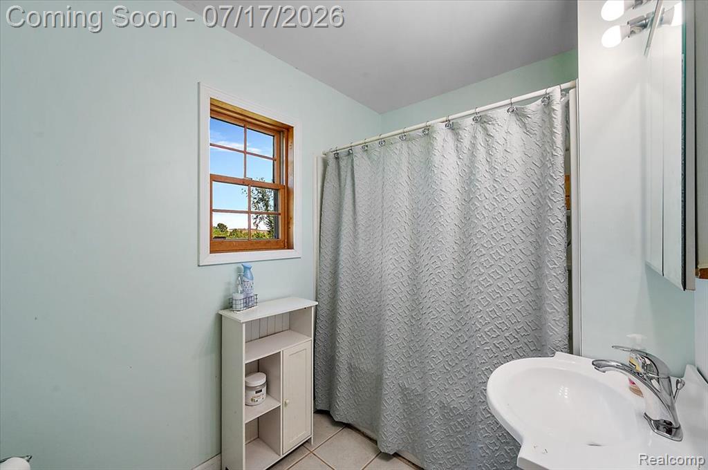 6925 Smiths Creek Road, MI — Photo 24