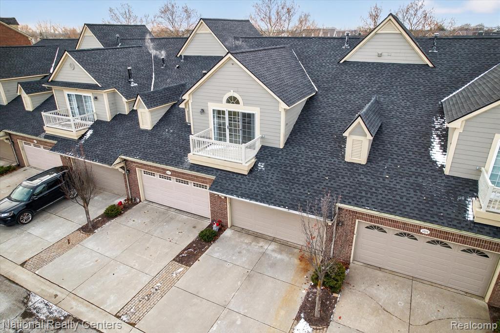 45707 N STONEWOOD Road, Canton, MI 48187 — Photo 4