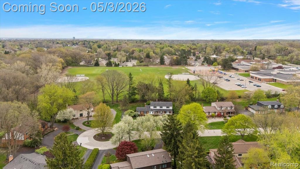 4821 School Bell Lane, Bloomfield Hills, MI 48301 — Photo 49