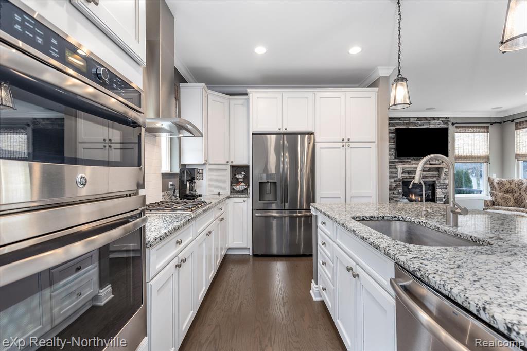 700 Union Street, Milford, MI 48381 — Photo 10