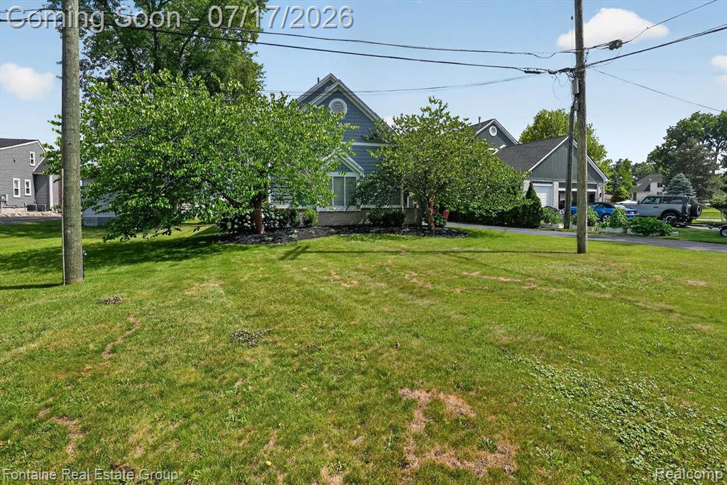 240 Rosebud Court, Walled Lake, MI 48390 — Photo 56