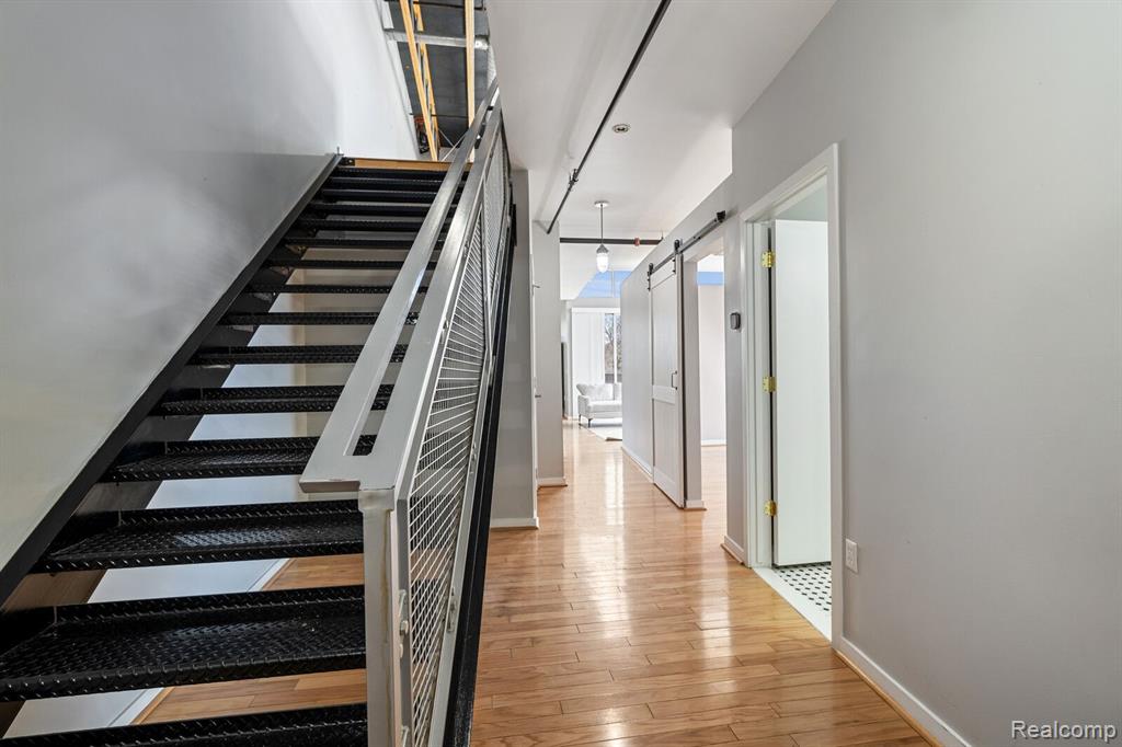 614 S TROY Street, Royal Oak, MI 48067 — Photo 5