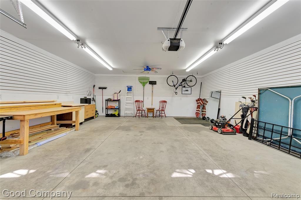 501 E Sunnybrook Drive, Royal Oak, MI 48073 — Photo 39
