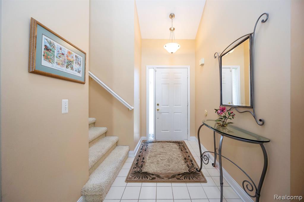 7282 GREEN MEADOW Lane, Canton, MI 48187 — Photo 18