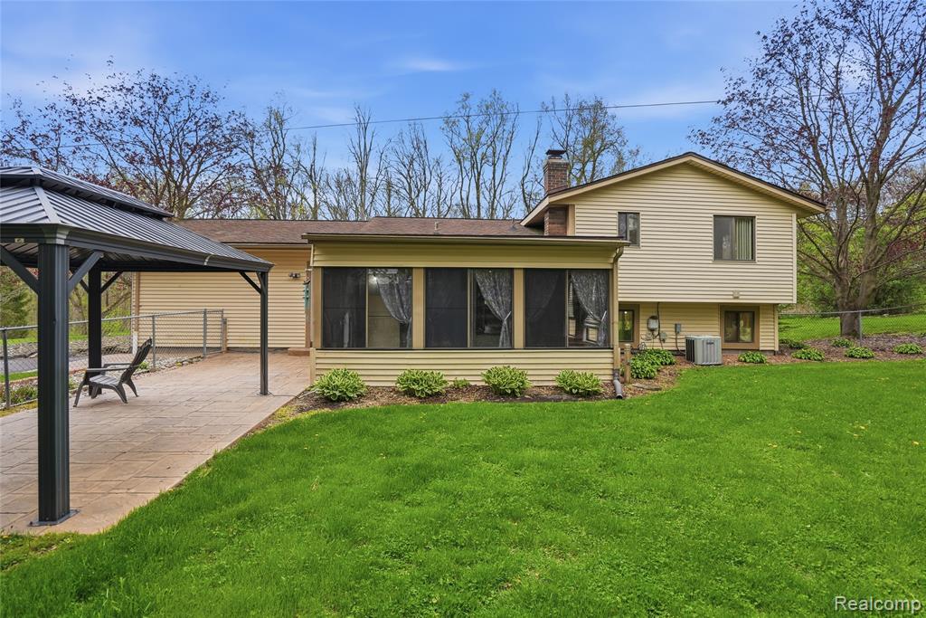 1525 E Dawson Road, Milford, MI 48381 — Photo 49