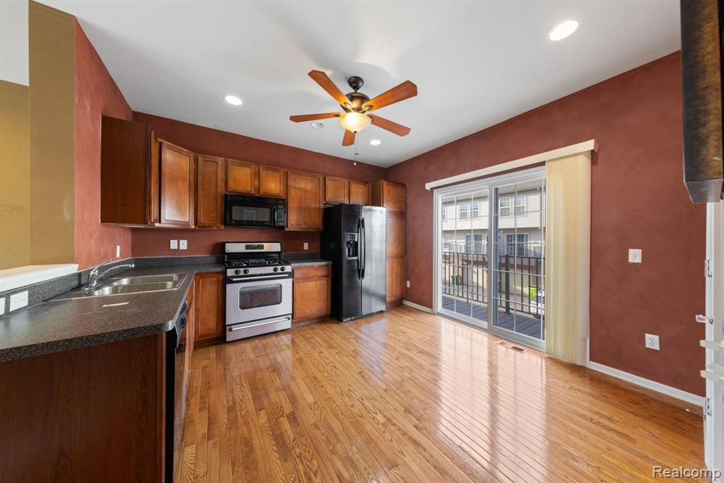 44744 GWINNETT Loop, Novi, MI 48377 — Photo 5