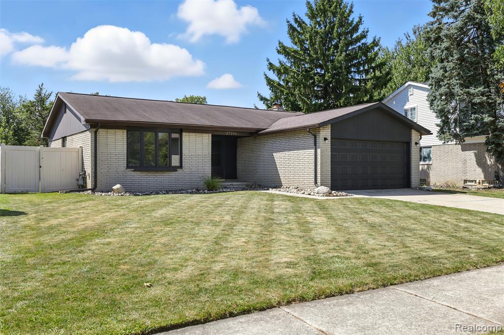27216 Roney Avenue, Brownstown, MI 48183 — front exterior