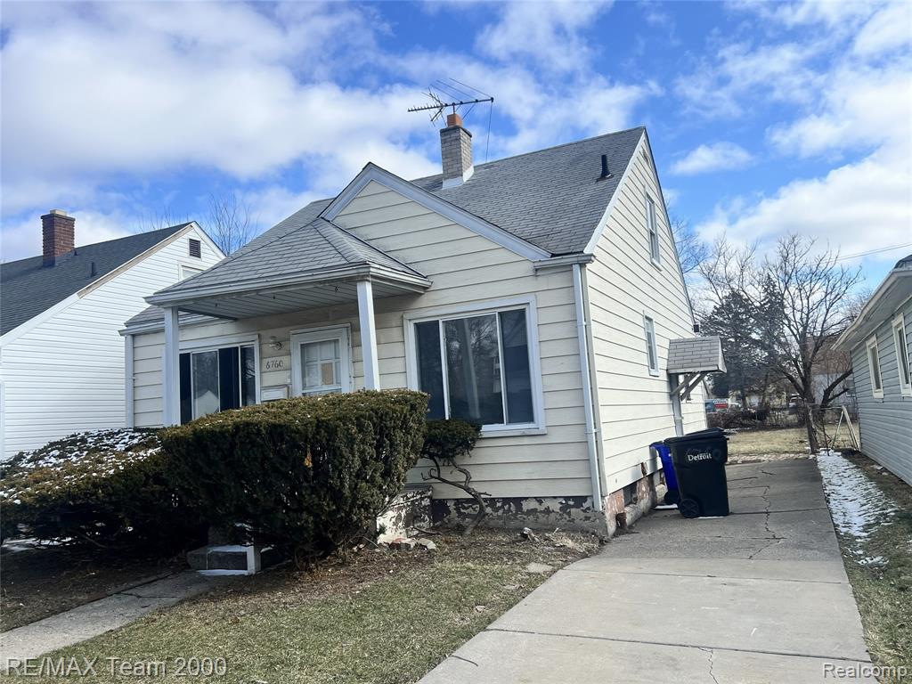 6760 Evergreen Avenue, Detroit, MI 48228 — Photo 2