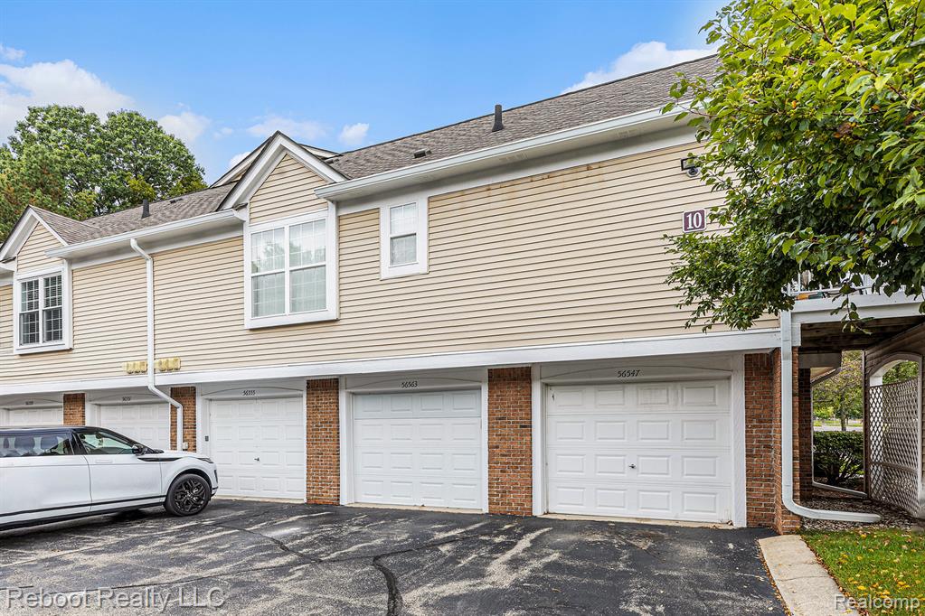 56563 Scotland Boulevard, Shelby Twp, MI 48316 — Photo 14