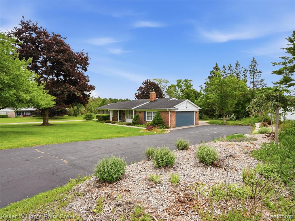 436 Broadleaf Drive, Rochester, MI 48306 — Photo 41