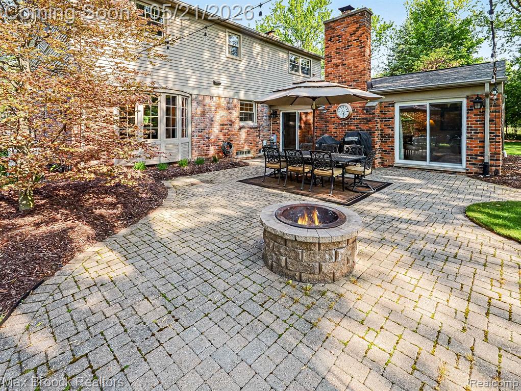 23049 Nottingham Drive, Beverly Hills, MI 48025 — Photo 6