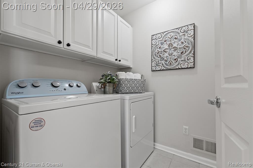44782 Gwinnett Loop, Novi, MI 48377 — Photo 25