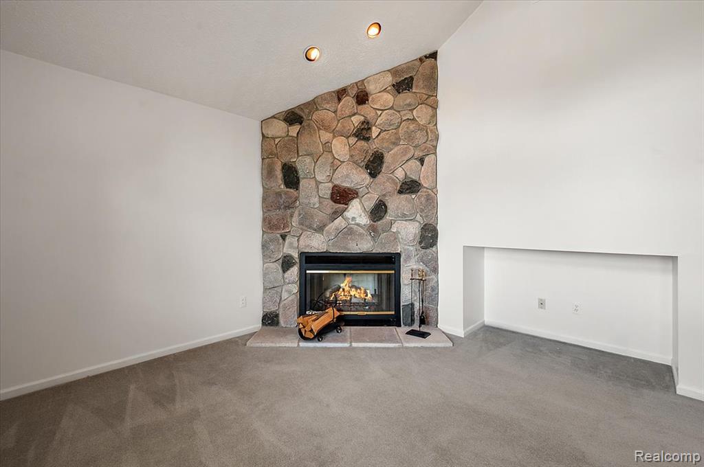 6583 RIDGEVIEW Drive, Clarkston, MI — Photo 30