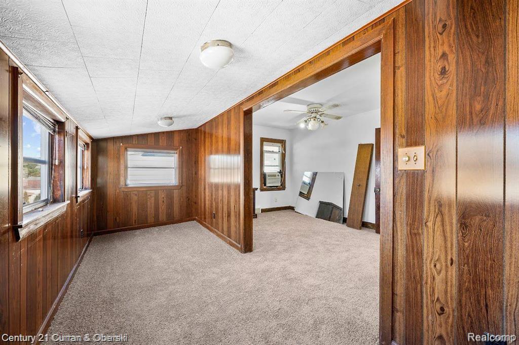 4255 LAPHAM Street, Dearborn, MI 48126 — Photo 22