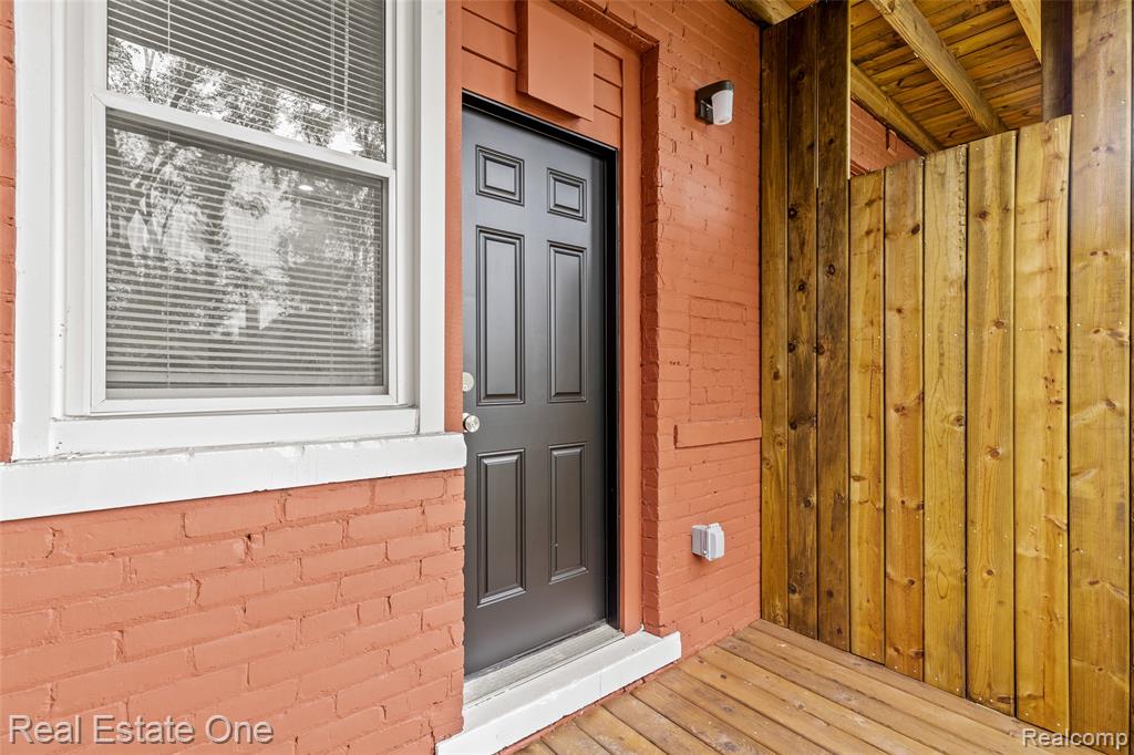 2282 Belvidere Street, Detroit, MI 48214 — Photo 33