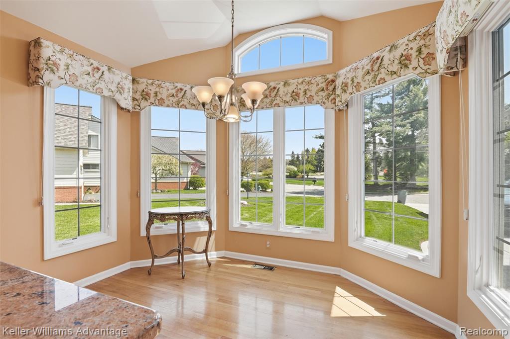 47796 Arbor Trail, Northville, MI 48168 — Photo 12
