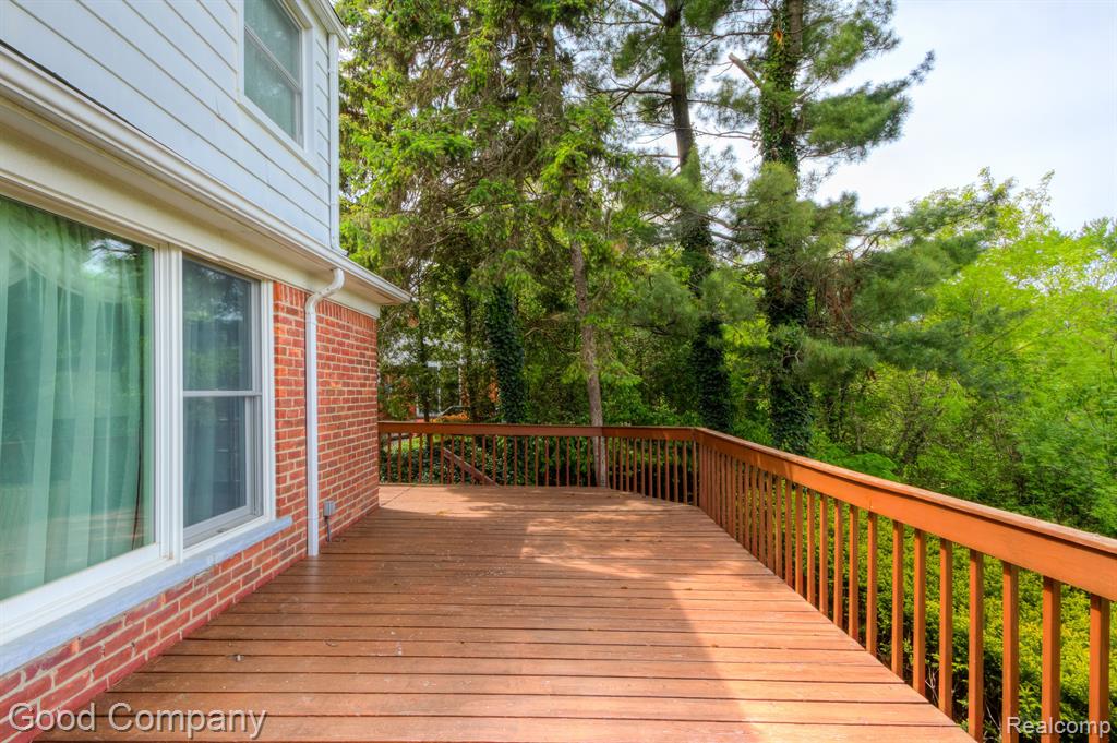 4008 PARKVIEW Drive, Royal Oak, MI 48073 — Photo 54