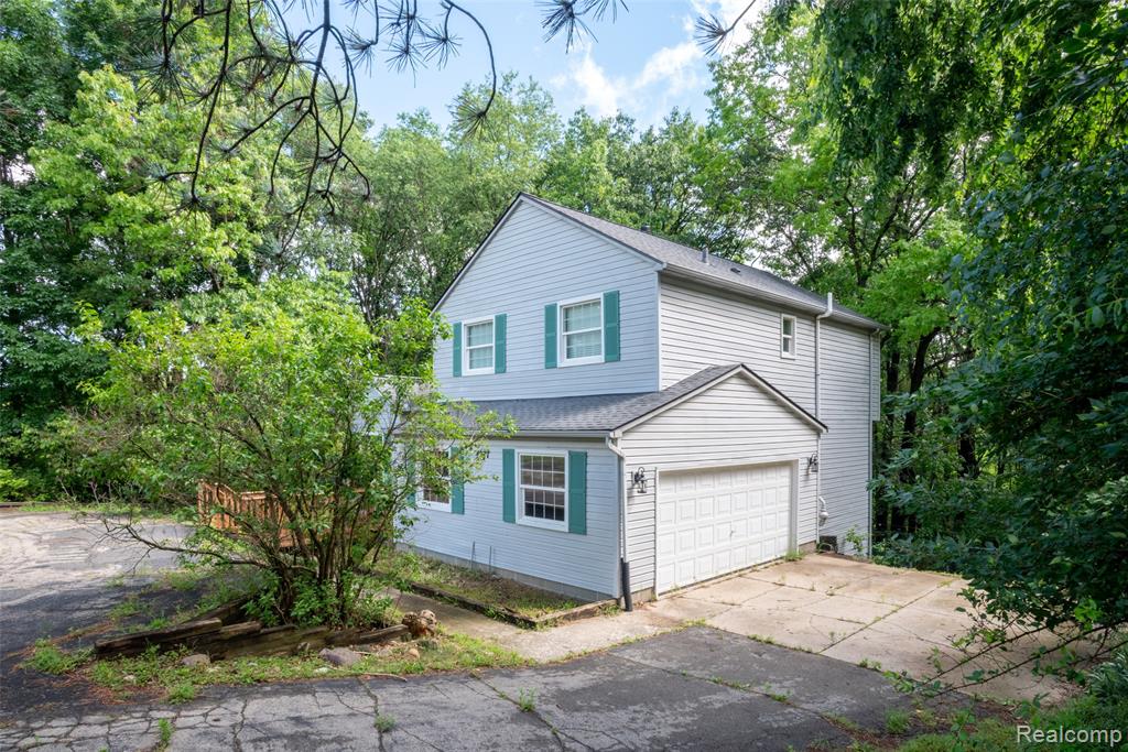 4277 Tux Lane, Milford, MI 48380 — Photo 4