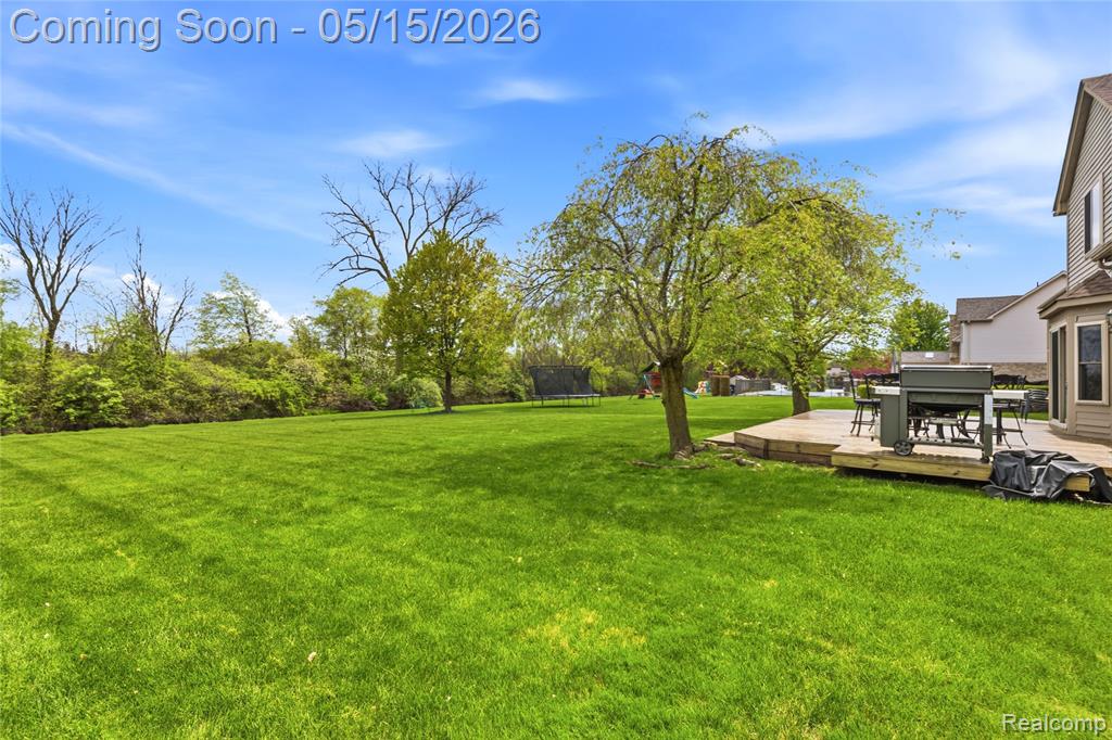48528 Lafayette Drive, Macomb, MI 48044 — Photo 59