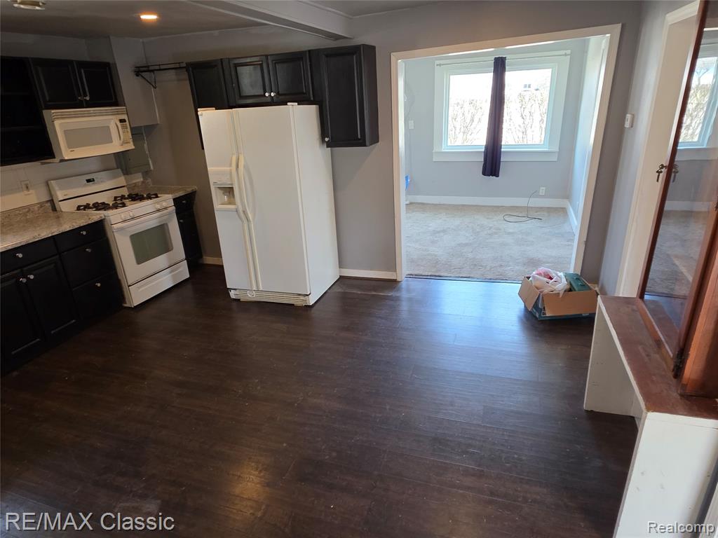 3259 N State Road, Davison, MI 48423 — Photo 8